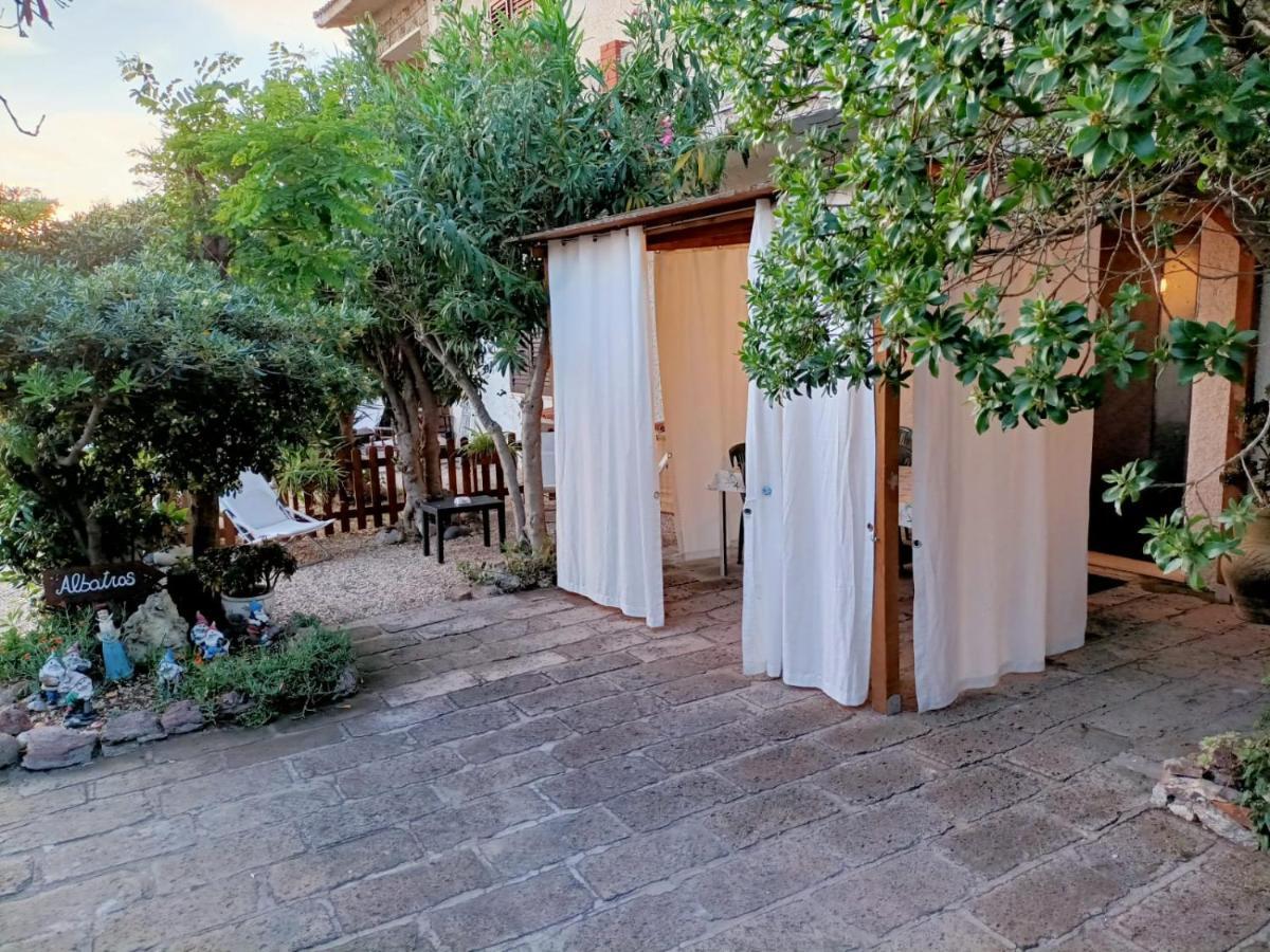 Albatros - Casa Alina Βίλα Tresnuraghes Εξωτερικό φωτογραφία
